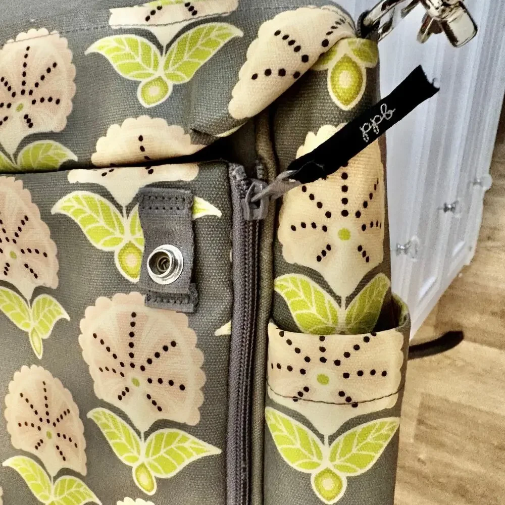 Petunia Pickle Bottom Santiago Sunset Baby Diaper Bag Tote Boho Floral Maternity
